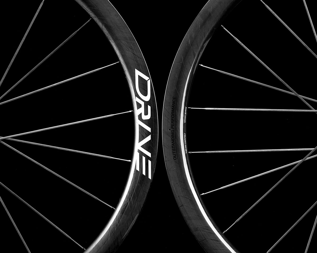 Drive-40D-Black-Hub-6-1.jpg