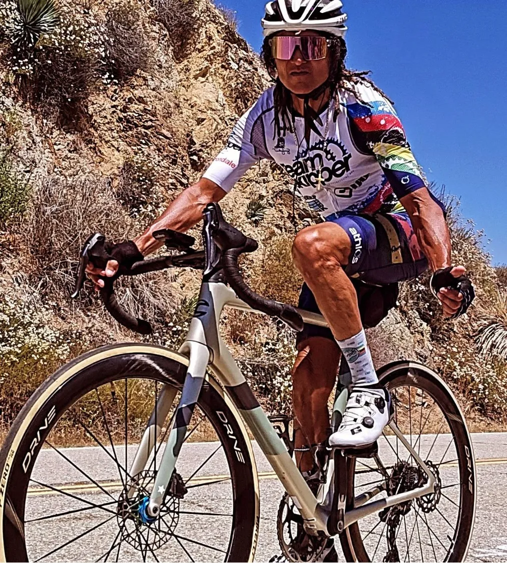 support-rider-tinker-juarez